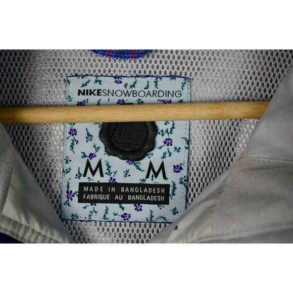 Nike Women's Bellevue Blue Plaid Snowboard Jacket Medium - Picture 7 of 9